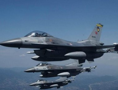 Σε πέντε παραβιάσεις του ΕΕΧ προέβησαν δύο τουρκικά F-16 - Σημειώθηκε μία εικονική αερομαχία